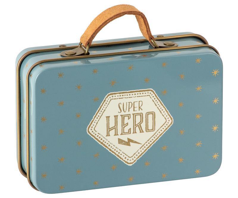 Superhero Little Mouse in Suitcase - DOUCEURSOFT.COM