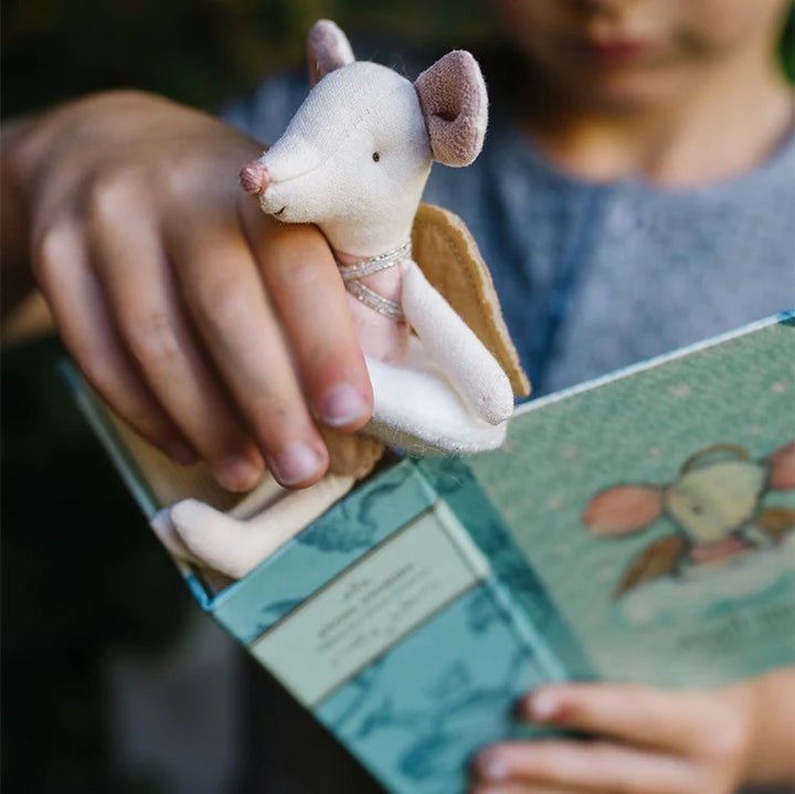 https://douceursoft.com/collections/accesories/products/guardian-angel-mouse-in-book